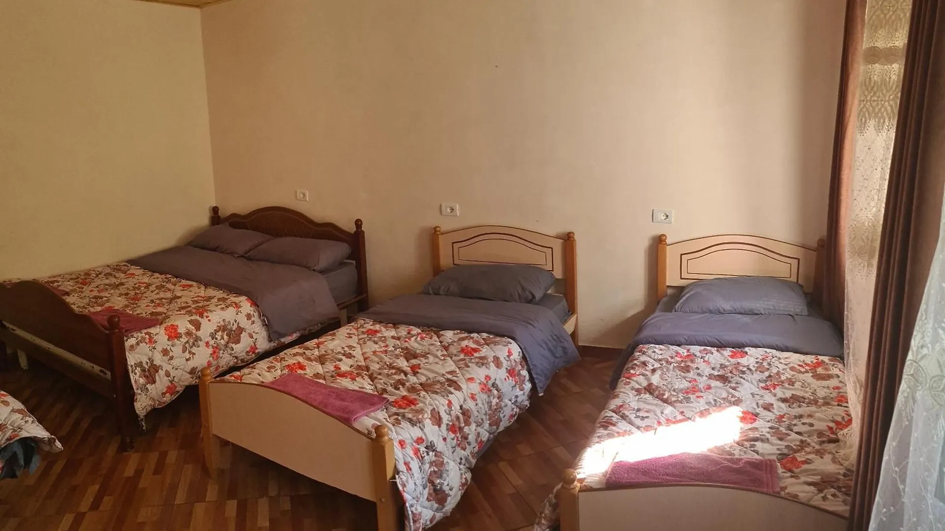 Holiday home Guest House Emanueli Tropoje